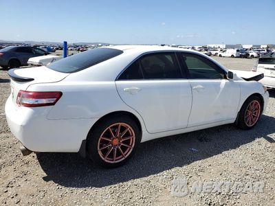Trzecie zdjęcie samochodu z tyłu: 2011 TOYOTA CAMRY BASE VIN:4T4BF3EK4BR191602 - miniatura