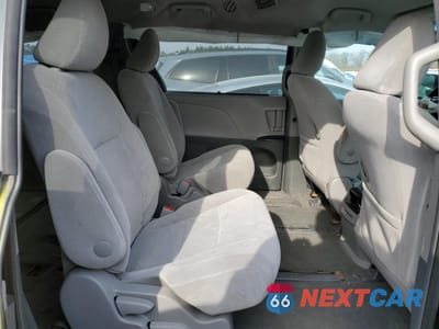 Zdjęcie 11 z 13 samochodu: 2015 TOYOTA SIENNA LE VIN:5TDJK3DC2FS097860 - miniatura