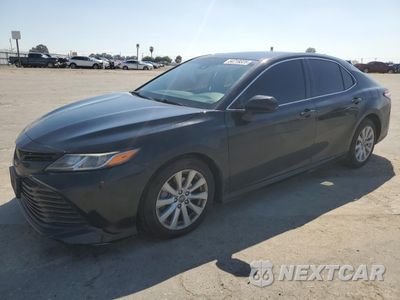 2020 TOYOTA CAMRY LE 4T1C11AK3LU331065 - główne zdjęcie licytacji z USA - miniatura