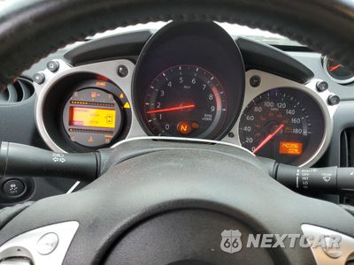 Zdjęcie 9 z 14 samochodu: 2017 NISSAN 370Z BASE VIN:JN1AZ4EH4HM952264 - miniatura