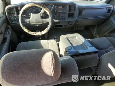 Zdjęcie 8 z 12 samochodu: 2003 CHEVROLET SILVERADO K2500 HEAVY DUTY VIN:1GCHK231X3F194115 - miniatura