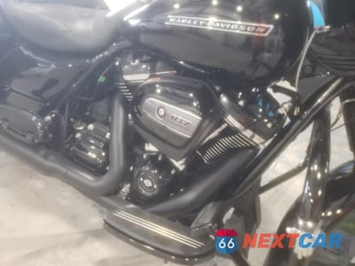Zdjęcie 7 z 10 samochodu: 2018 HARLEY-DAVIDSON FLHXS STREET GLIDE SPECIAL VIN:1HD1KRC13JB681136 - miniatura