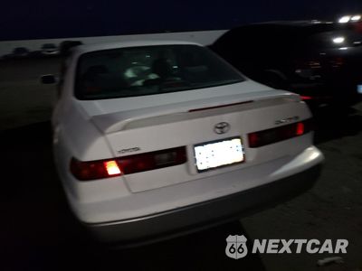Zdjęcie 6 z 12 samochodu: 1998 TOYOTA CAMRY CE VIN:JT2BG22K9W0200858 - miniatura