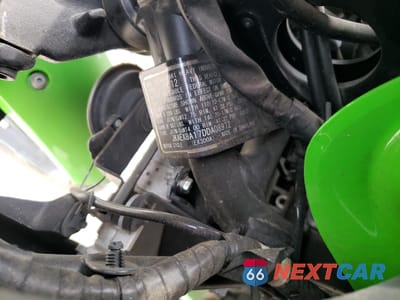 Zdjęcie 9 z 9 samochodu: 2013 KAWASAKI EX300 A VIN:JKAEX8A17DDA08972 - miniatura