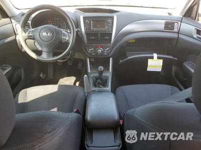 Zdjęcie 8 z 13 samochodu: 2013 SUBARU FORESTER 2.5X PREMIUM VIN:JF2SHADC4DG417566 - miniatura
