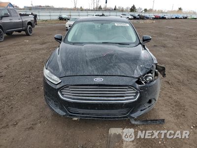 Piąte zdjęcie samochodu w środku: 2016 FORD FUSION S VIN:3FA6P0G75GR327065 - miniatura