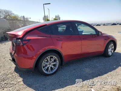 Trzecie zdjęcie samochodu z tyłu: 2024 TESLA MODEL Y VIN:7SAYGDEE8RA233147 - miniatura