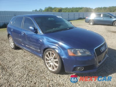 Czwarte zdjęcie samochodu z boku: 2011 AUDI A3 PREMIUM PLUS VIN:WAUKJAFM9BA166095 - miniatura