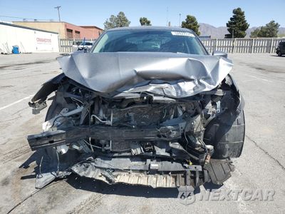 Piąte zdjęcie samochodu w środku: 2019 NISSAN SENTRA S VIN:3N1AB7AP7KY258630 - miniatura