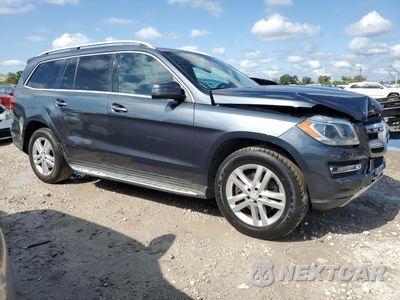 Czwarte zdjęcie samochodu z boku: 2014 MERCEDES-BENZ GL 450 4MATIC VIN:4JGDF7CE5EA385813 - miniatura