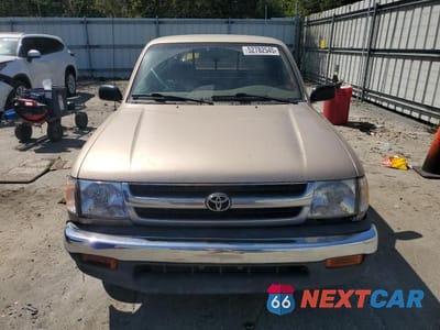 Piąte zdjęcie samochodu w środku: 1998 TOYOTA TACOMA XTRACAB VIN:4TAVL52N1WZ047041 - miniatura