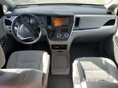 Zdjęcie 8 z 12 samochodu: 2020 TOYOTA SIENNA L VIN:5TDZZ3DCXLS070562 - miniatura