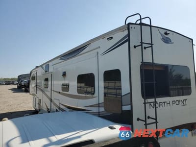 Trzecie zdjęcie samochodu z tyłu: 2022 JAYCO NORTH POIN VIN:1UJCJ0BVXN1LL0880 - miniatura