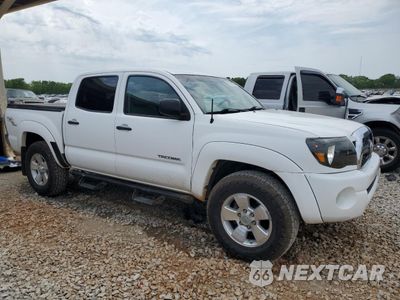 Czwarte zdjęcie samochodu z boku: 2011 TOYOTA TACOMA DOUBLE CAB PRERUNNER VIN:5TFJU4GN9BX003930 - miniatura