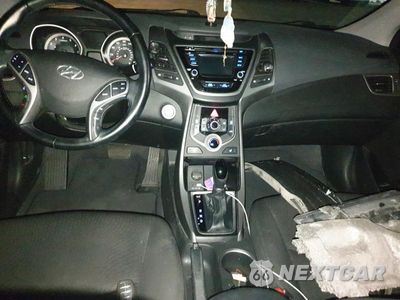 Zdjęcie 8 z 12 samochodu: 2016 HYUNDAI ELANTRA SE VIN:KMHDH4AE3GU483171 - miniatura