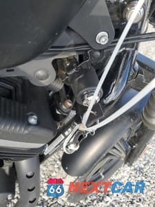 Zdjęcie 8 z 10 samochodu: 2020 HARLEY-DAVIDSON XL883 N VIN:1HD4LE217LB413780 - miniatura
