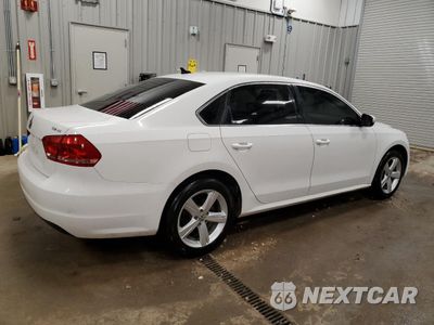 Trzecie zdjęcie samochodu z tyłu: 2015 VOLKSWAGEN PASSAT SE VIN:1VWBV7A3XFC034057 - miniatura