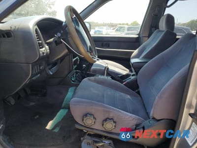 Zdjęcie 7 z 15 samochodu: 2001 NISSAN PATHFINDER LE VIN:JN8DR09Y61W599344 - miniatura