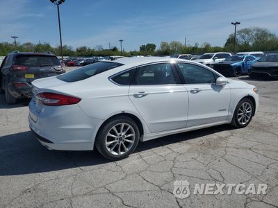 Trzecie zdjęcie samochodu z tyłu: 2017 FORD FUSION SE HYBRID VIN:3FA6P0LU4HR400701 - miniatura