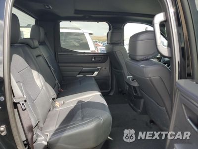 Zdjęcie 11 z 15 samochodu: 2025 TOYOTA TUNDRA CREWMAX PLATINUM VIN:5TFNA5DB1SX257853 - miniatura