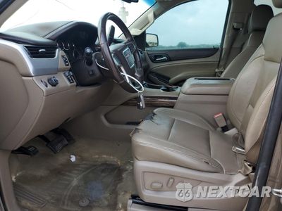 Zdjęcie 7 z 14 samochodu: 2015 GMC YUKON XL C1500 SLT VIN:1GKS1HKC7FR531071 - miniatura