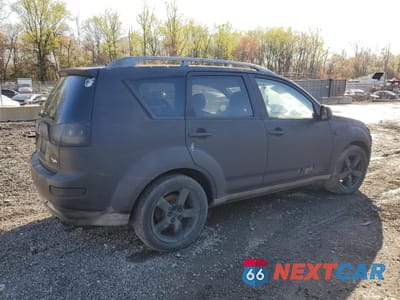 Trzecie zdjęcie samochodu z tyłu: 2007 MITSUBISHI OUTLANDER XLS VIN:JA4MS41XX7U015486 - miniatura