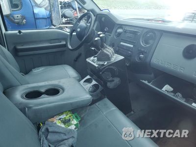 Piąte zdjęcie samochodu w środku: 2011 FORD F650 SUPER DUTY VIN:3FRNF6FC6BV364431 - miniatura
