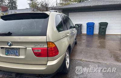 Czwarte zdjęcie samochodu z boku: 2002 BMW X5 4.4I VIN:5UXFB33512LH36252 - miniatura