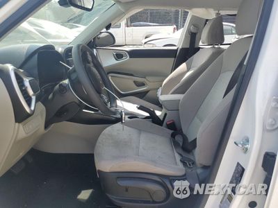 Zdjęcie 7 z 12 samochodu: 2024 KIA SOUL LX VIN:KNDJ23AUXR7236130 - miniatura