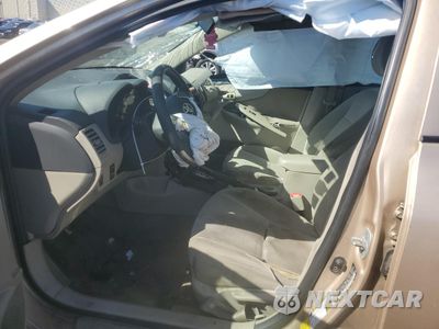 Zdjęcie 7 z 14 samochodu: 2012 TOYOTA COROLLA BASE VIN:2T1BU4EE5CC859684 - miniatura