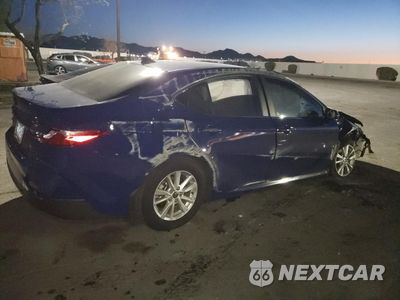 Trzecie zdjęcie samochodu z tyłu: 2025 TOYOTA CAMRY XSE VIN:4T1DAACK3SU077048 - miniatura