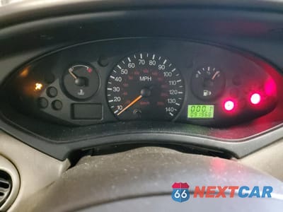 Zdjęcie 9 z 15 samochodu: 2000 FORD FOCUS SE VIN:1FAHP36P7YW219878 - miniatura