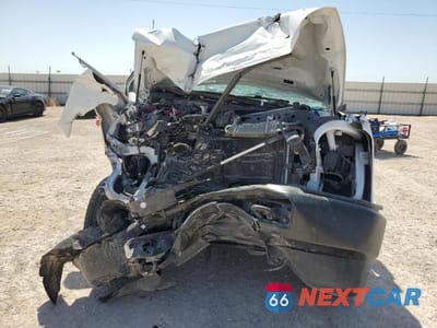 Piąte zdjęcie samochodu w środku: 2025 FORD F250 SUPER DUTY VIN:1FT7W2BT5SEC09708 - miniatura