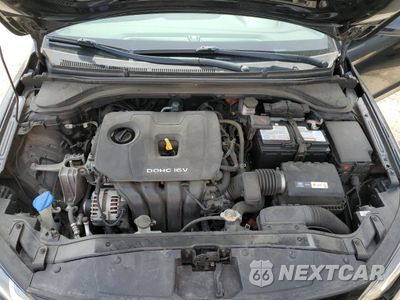 Zdjęcie 12 z 15 samochodu: 2017 HYUNDAI ELANTRA SE VIN:KMHD74LF2HU090319 - miniatura
