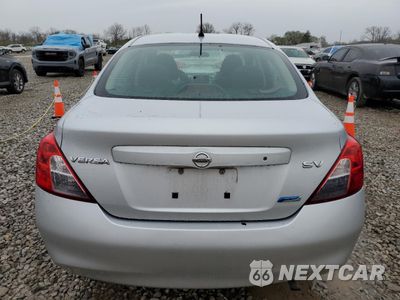 Zdjęcie 6 z 12 samochodu: 2012 NISSAN VERSA S VIN:3N1CN7AP8CL879499 - miniatura