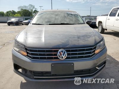 Piąte zdjęcie samochodu w środku: 2019 VOLKSWAGEN PASSAT WOLFSBURG VIN:1VWLA7A38KC011208 - miniatura