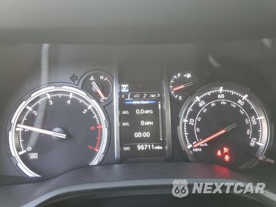 Zdjęcie 9 z 16 samochodu: 2021 TOYOTA 4RUNNER SR5/SR5 PREMIUM VIN:JTEPU5JR0M5918770 - miniatura