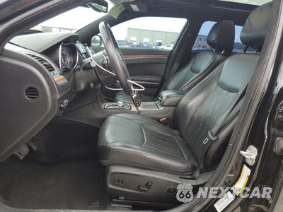 Zdjęcie 7 z 14 samochodu: 2015 CHRYSLER 300C PLATINUM VIN:2C3CCASG0FH803419 - miniatura