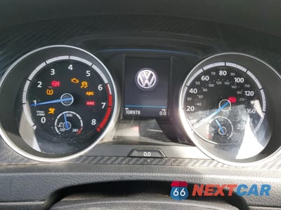 Zdjęcie 9 z 16 samochodu: 2017 VOLKSWAGEN GOLF R VIN:WVWVF7AU7HW175711 - miniatura