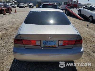 Zdjęcie 6 z 12 samochodu: 2001 TOYOTA CAMRY CE VIN:JT2BG22K410543411 - miniatura