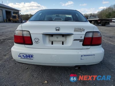 Zdjęcie 6 z 15 samochodu: 1996 HONDA ACCORD LX VIN:1HGCD5639TA176920 - miniatura
