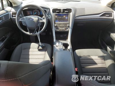 Zdjęcie 8 z 12 samochodu: 2019 FORD FUSION SE VIN:3FA6P0LU1KR263949 - miniatura