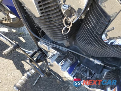 Zdjęcie 8 z 9 samochodu: 2016 HONDA VT1300 CR VIN:JH2SC6614GK600013 - miniatura