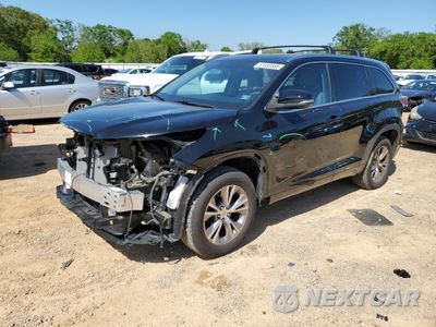 2015 TOYOTA HIGHLANDER XLE 5TDKKRFH0FS049788 - główne zdjęcie licytacji z USA - miniatura