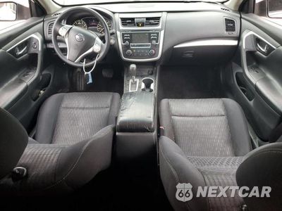 Zdjęcie 8 z 13 samochodu: 2017 NISSAN ALTIMA 2.5 VIN:1N4AL3AP9HC162167 - miniatura