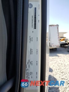 Zdjęcie 10 z 10 samochodu: 2025 VOLVO VNL SEMI TRUCK VIN:4V4NC9EH0SN674658 - miniatura