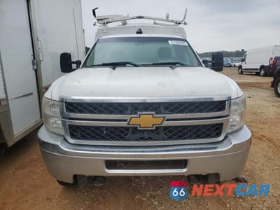 Piąte zdjęcie samochodu w środku: 2012 CHEVROLET SILVERADO K3500 VIN:1GB3KZCG5CF203993 - miniatura