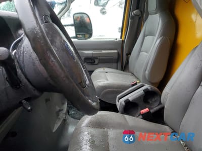 Zdjęcie 7 z 13 samochodu: 2019 FORD ECONOLINE E350 SUPER DUTY CUTAWAY VAN VIN:1FDWE3FS6KDC15864 - miniatura