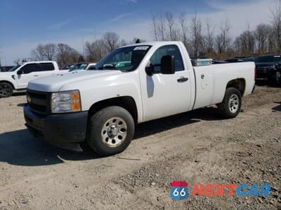 2013 CHEVROLET SILVERADO C1500 1GCNCPEX9DZ900229 - główne zdjęcie licytacji z USA - miniatura