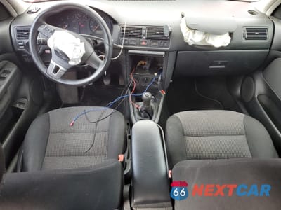 Zdjęcie 8 z 12 samochodu: 2005 VOLKSWAGEN GOLF GLS TDI VIN:9BWGR61J754006088 - miniatura